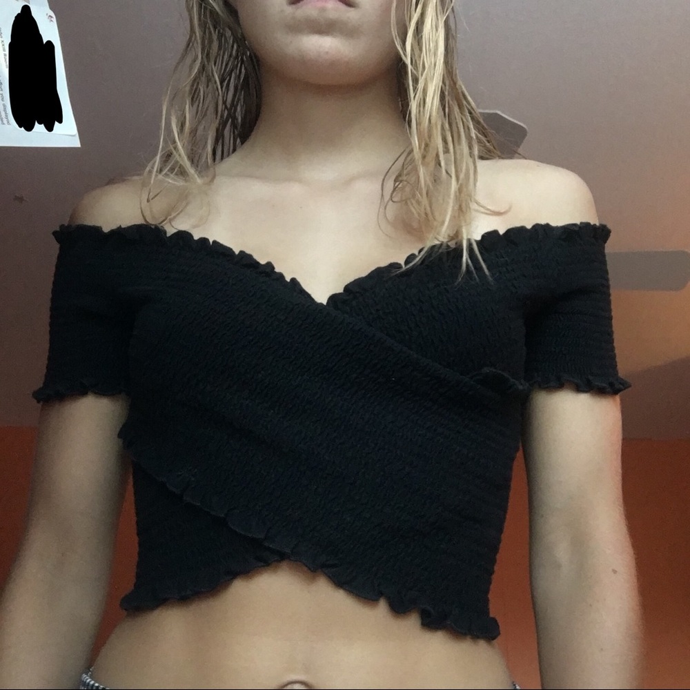 Never Worn Hollister Crop Top